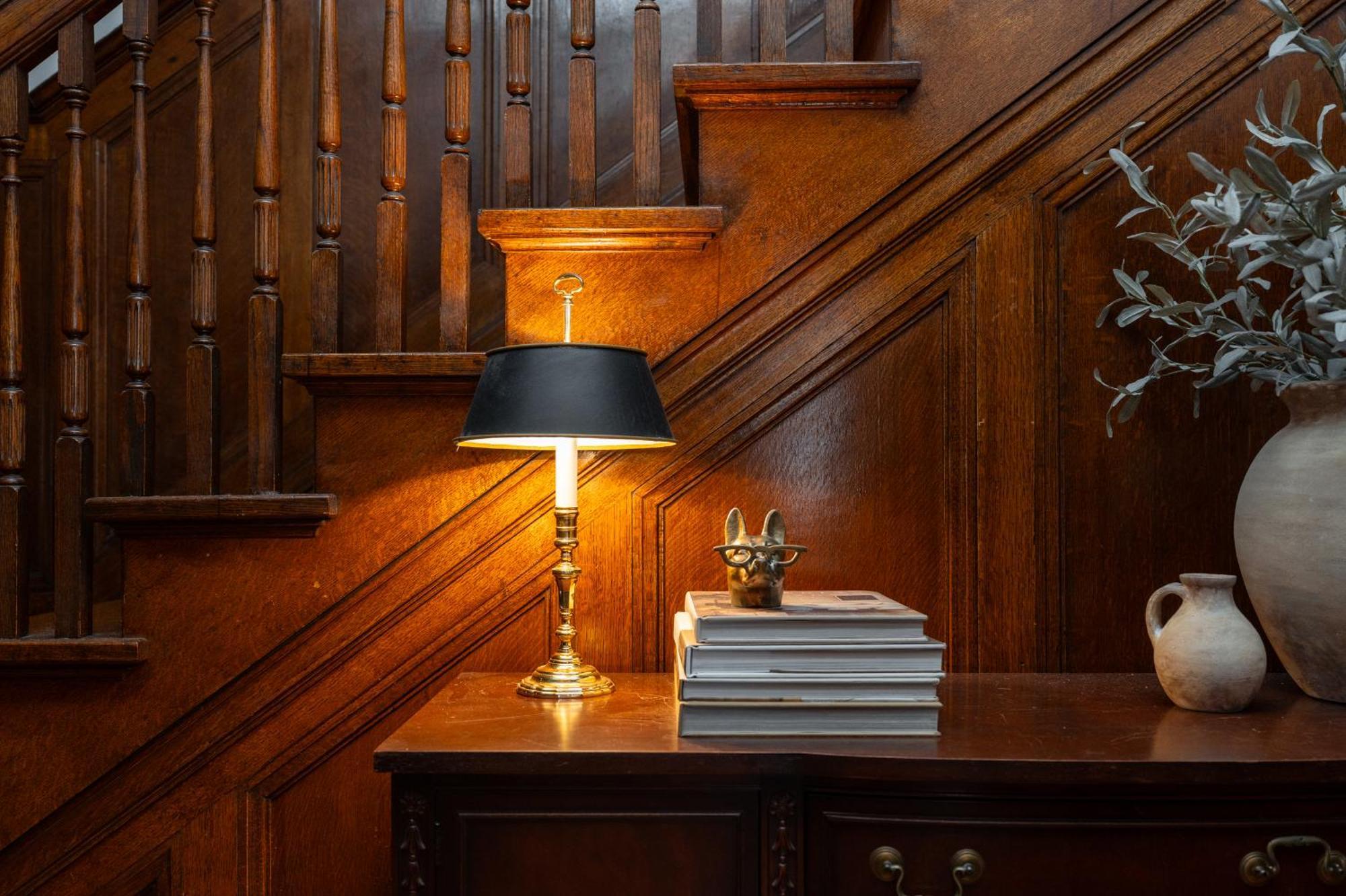 No. 5 East Bed & Breakfast Winnipeg Bagian luar foto