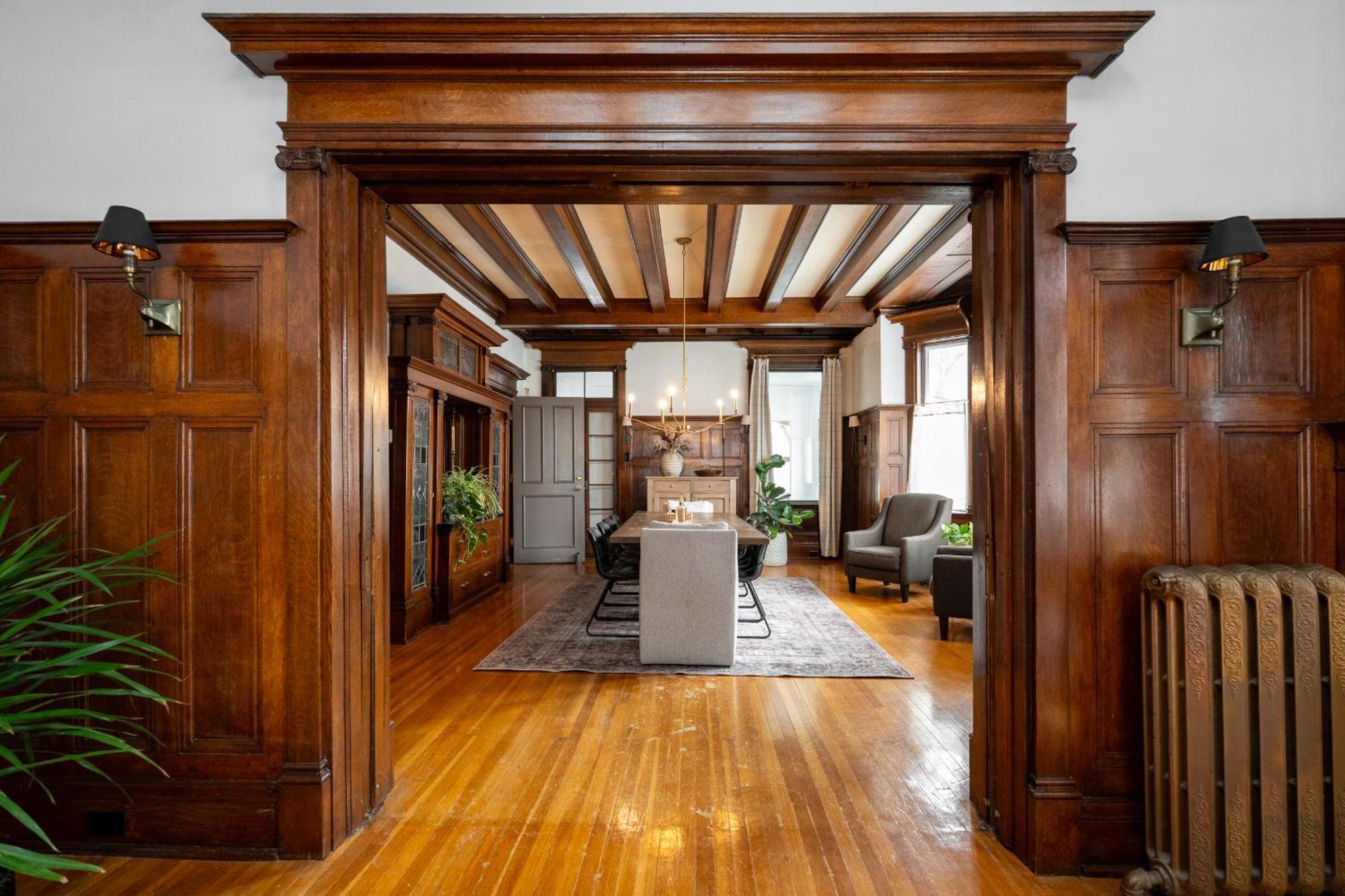 No. 5 East Bed & Breakfast Winnipeg Bagian luar foto