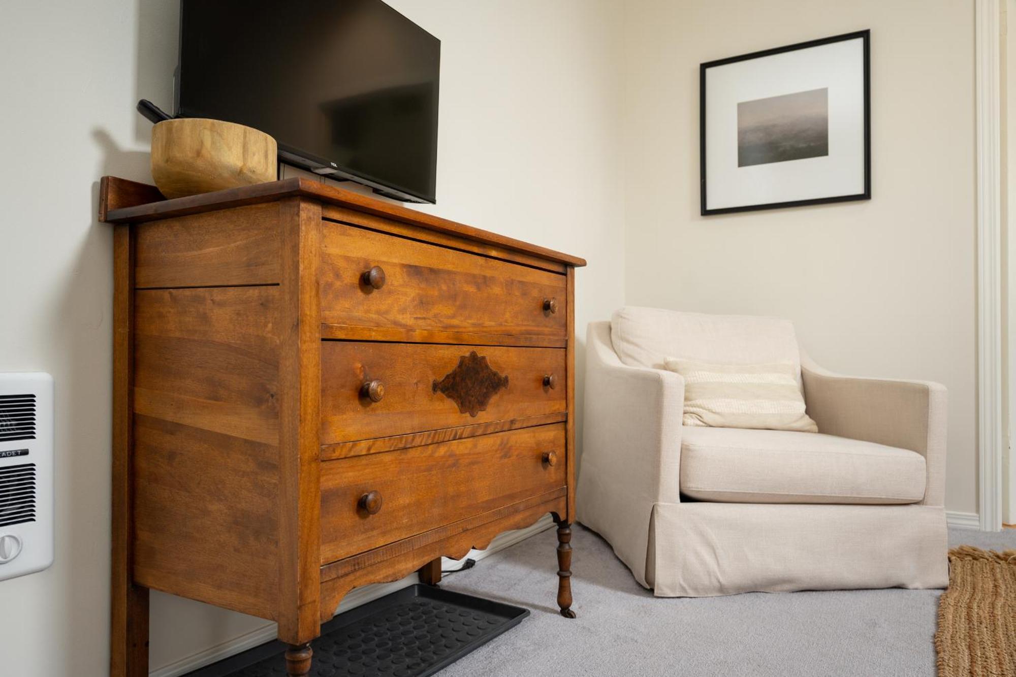 No. 5 East Bed & Breakfast Winnipeg Bagian luar foto
