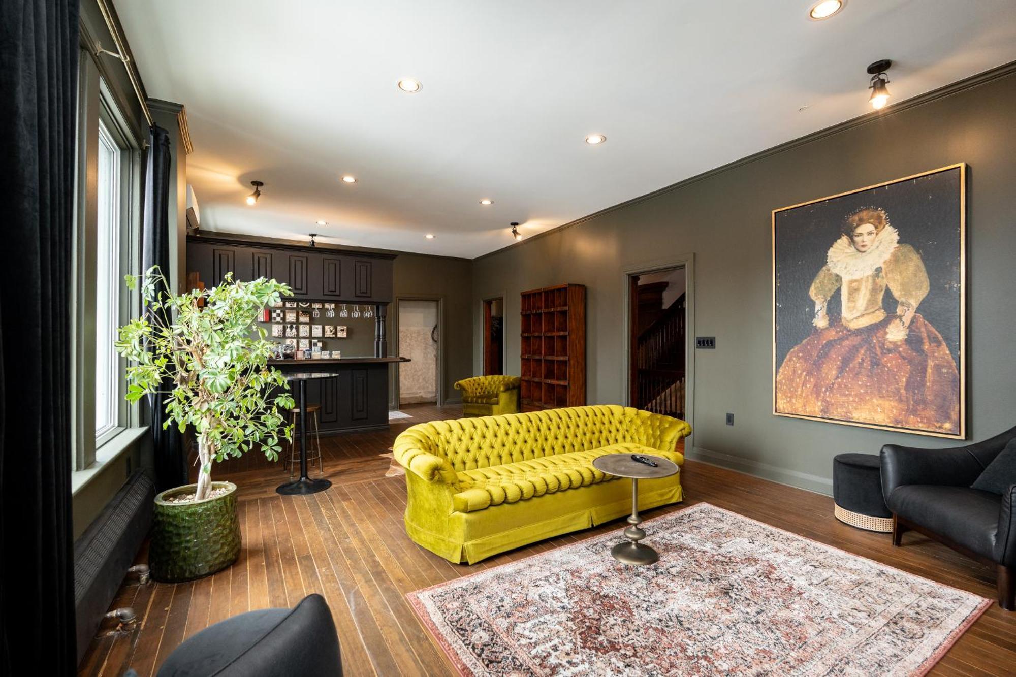 No. 5 East Bed & Breakfast Winnipeg Bagian luar foto